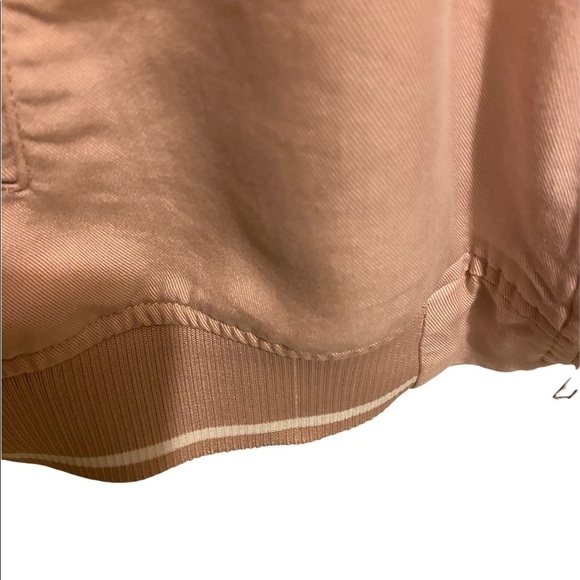 𝅺harlow and Graham small, Pink. light and thin spring bomber jacket - Picture 8 of 8